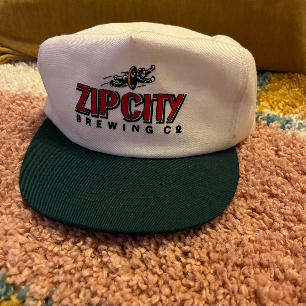Vintage Like New Gold Hat